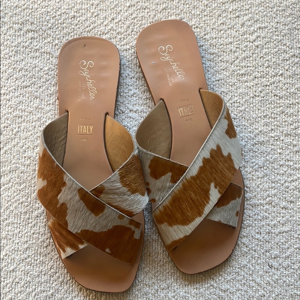 Seychelles Tan and White Cowhide Crossband Slide Sandals